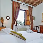 Treasurerome Daphne Terrace