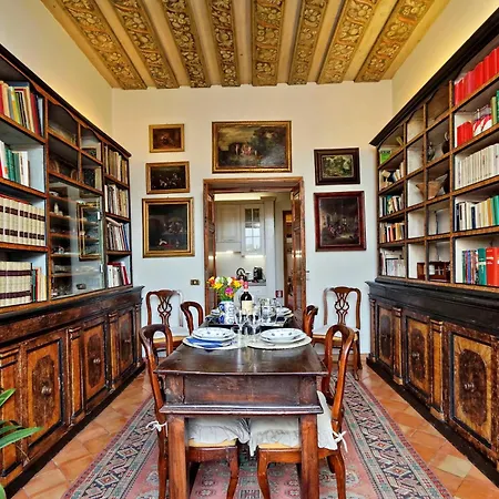 Treasurerome Daphne Terrace Apartment Rome