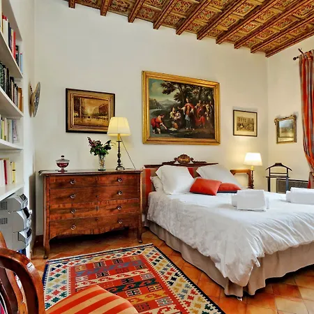 Treasurerome Daphne Terrace Apartment