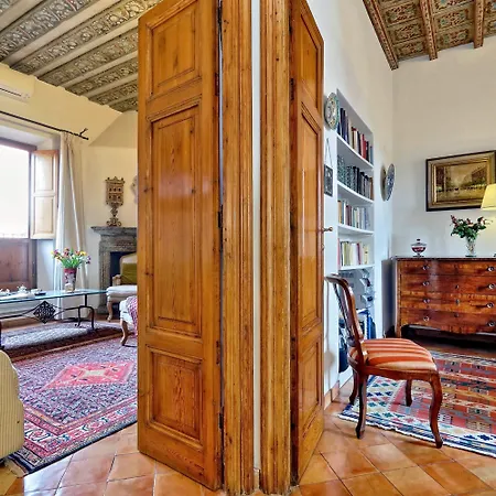 Treasurerome Daphne Terrace Apartment Rom